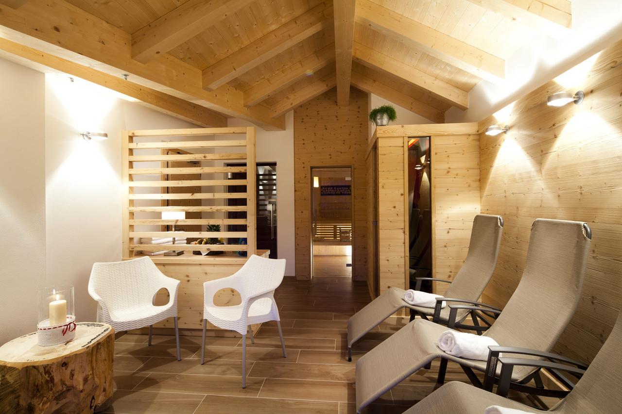 Hotel Christian Corvara Buitenkant foto