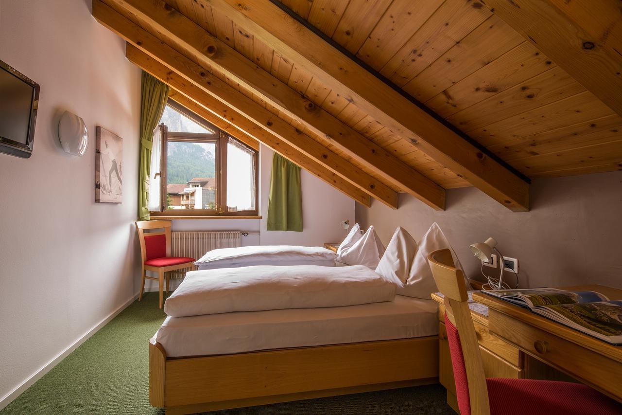 Hotel Christian Corvara Buitenkant foto